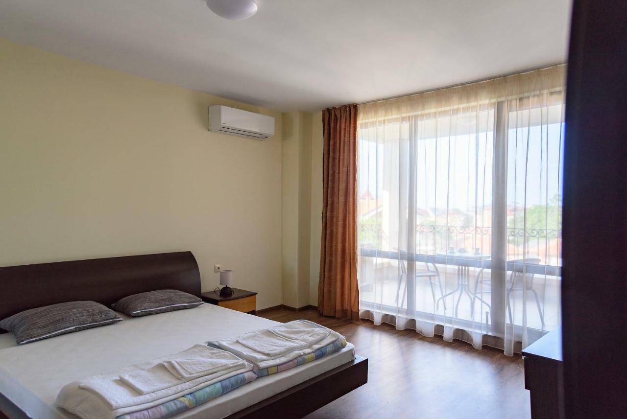 Hotel Gradina à TTchernomorets Extérieur photo