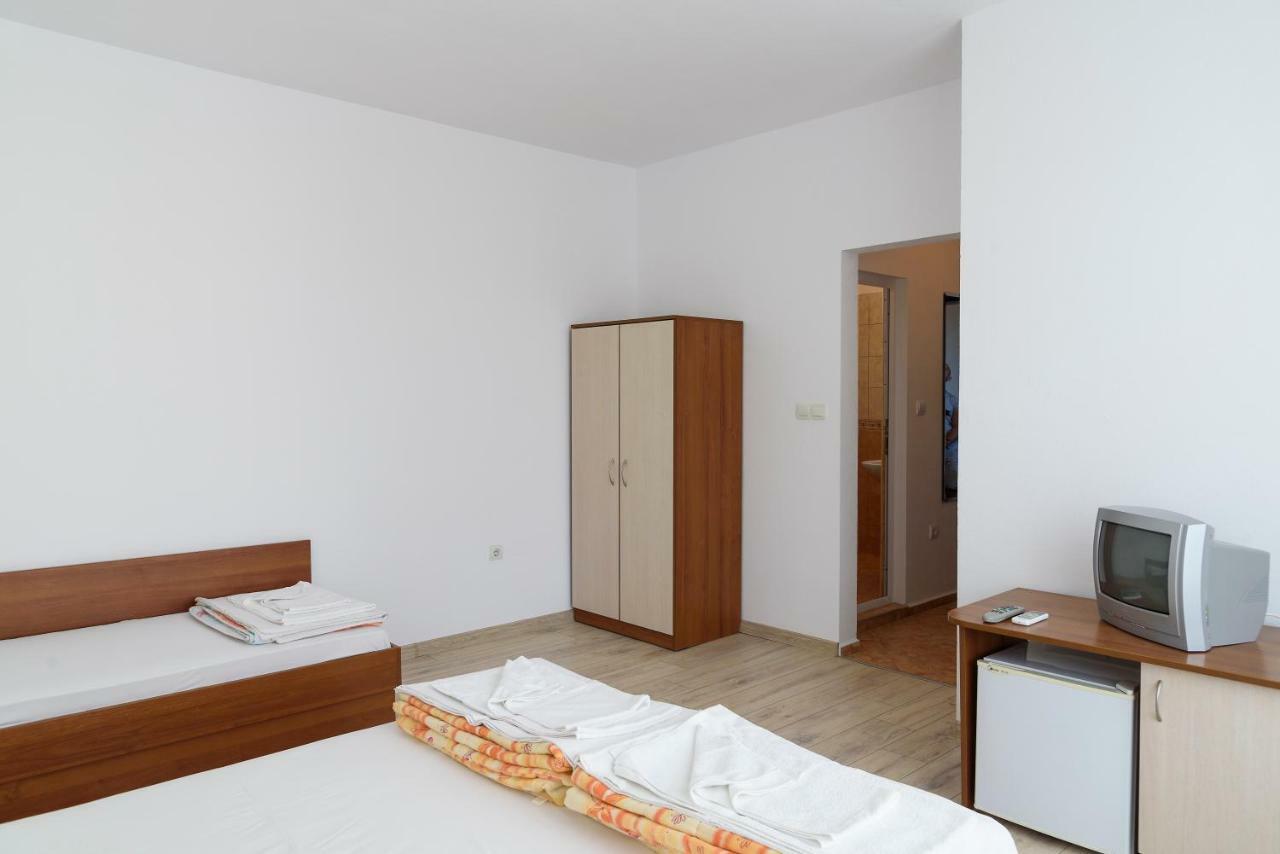 Hotel Gradina à TTchernomorets Extérieur photo
