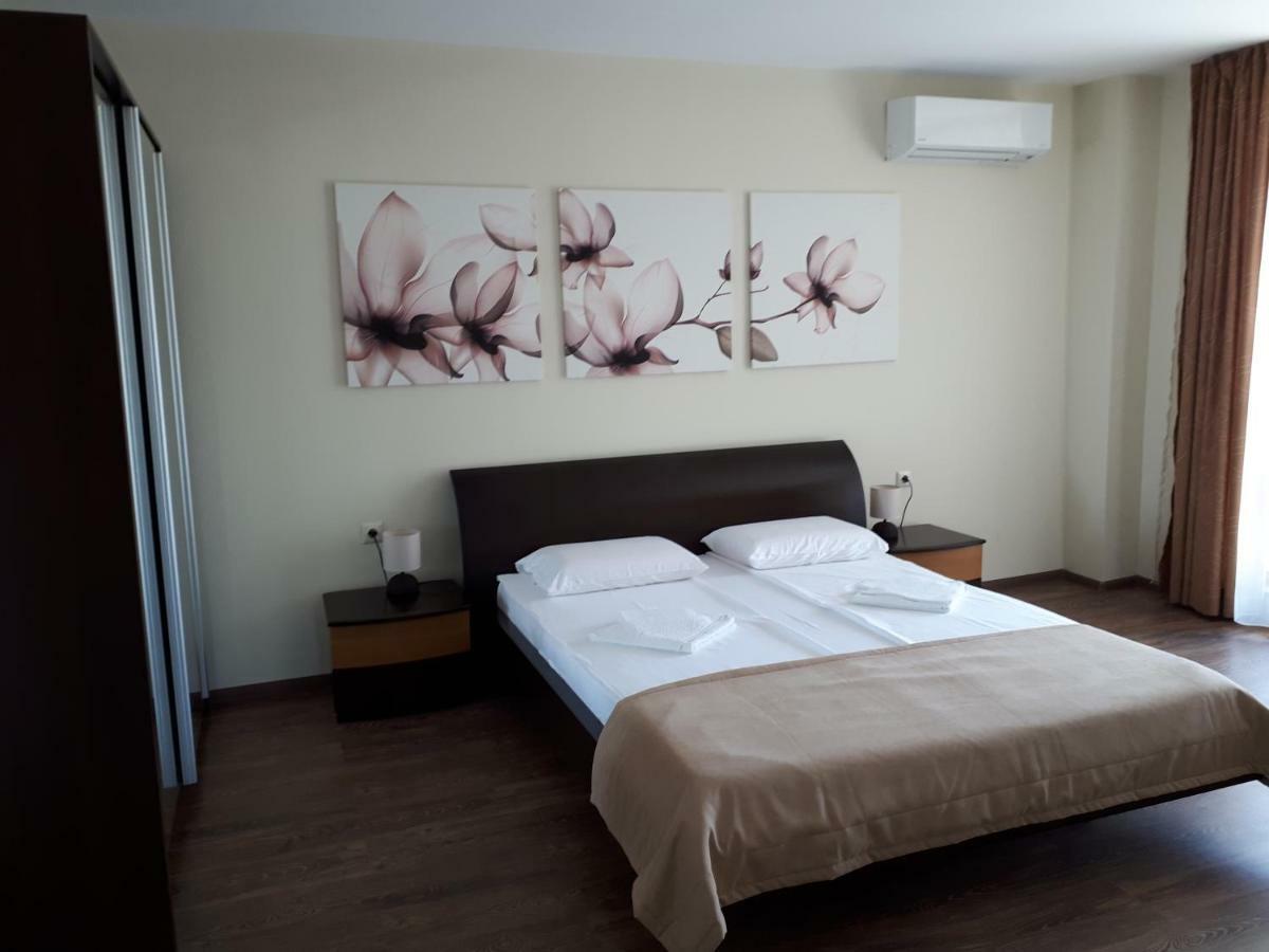 Hotel Gradina à TTchernomorets Extérieur photo